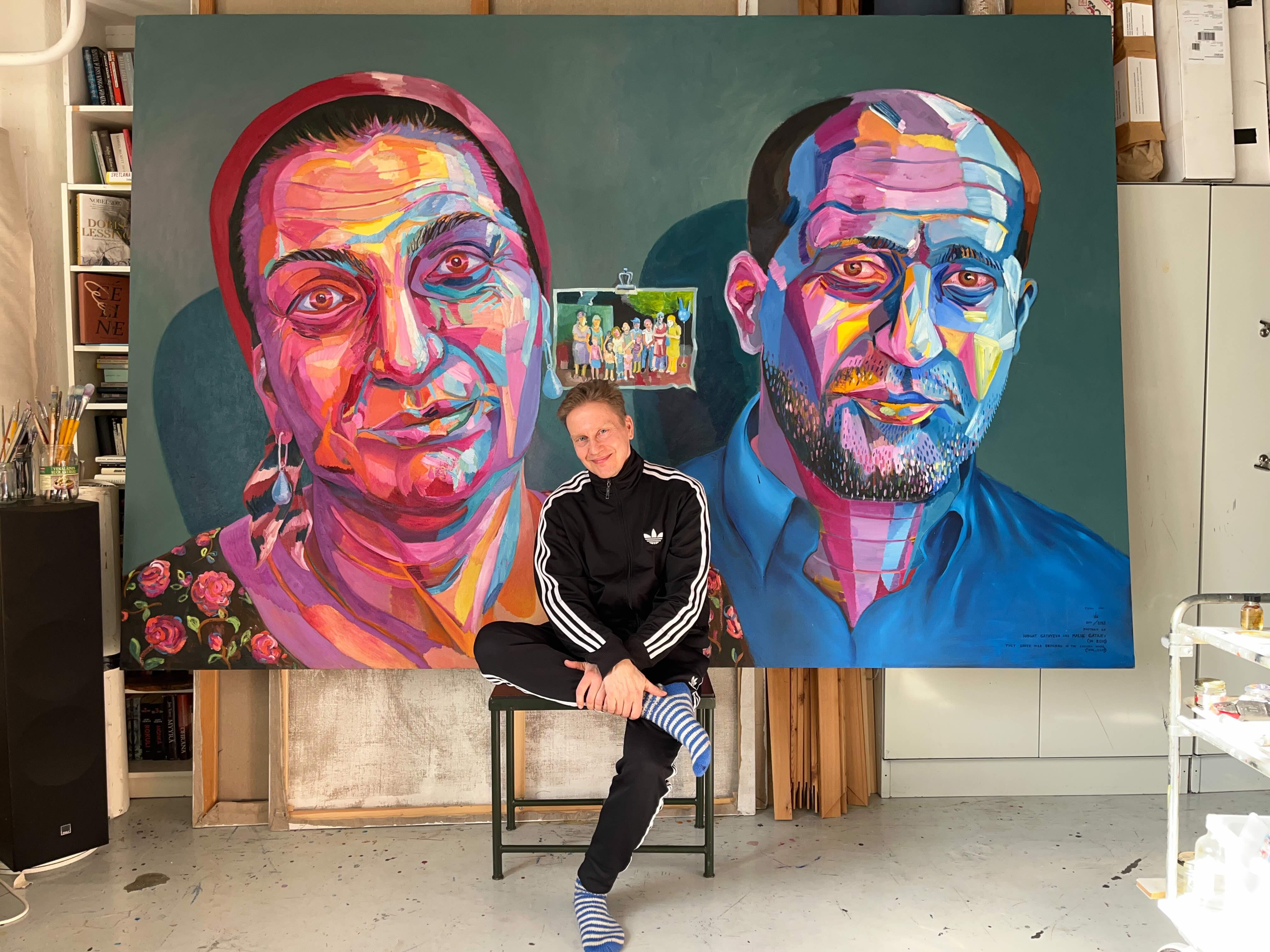 Teemu Mäki in his studio